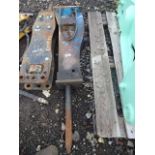 Hydraulic breaker