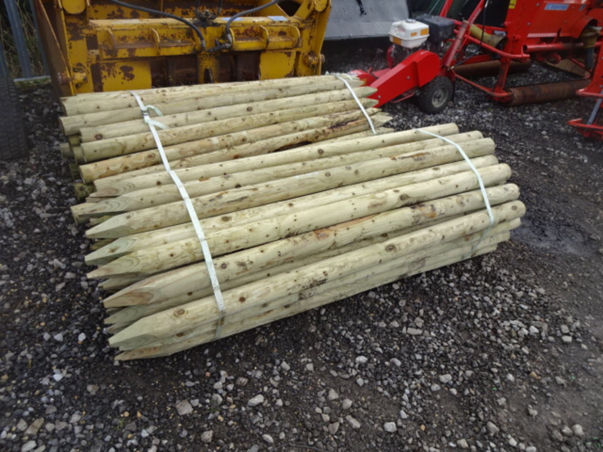 50 x 5'6'' fence posts