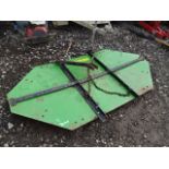 SWEEP MASTER turf brush