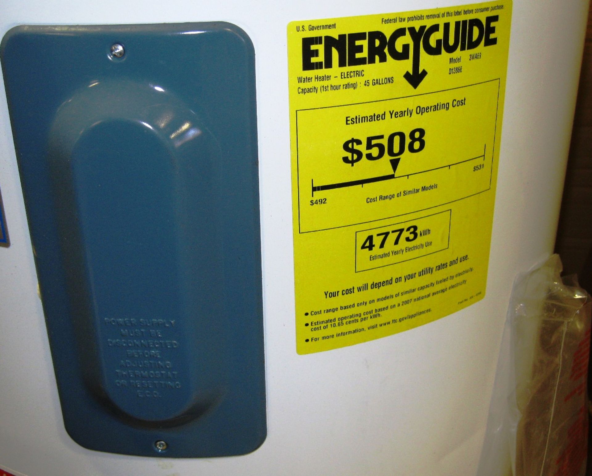 Vanguard 38 Gallon Residential Electric Water Heater 240VAC 3WA69   Condition: New Manufacturer: - Image 4 of 6