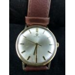 9 ct gold Omega gents wristwatch on leat
