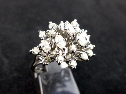 18 ct or platinum vintage fancy 2.00 ct