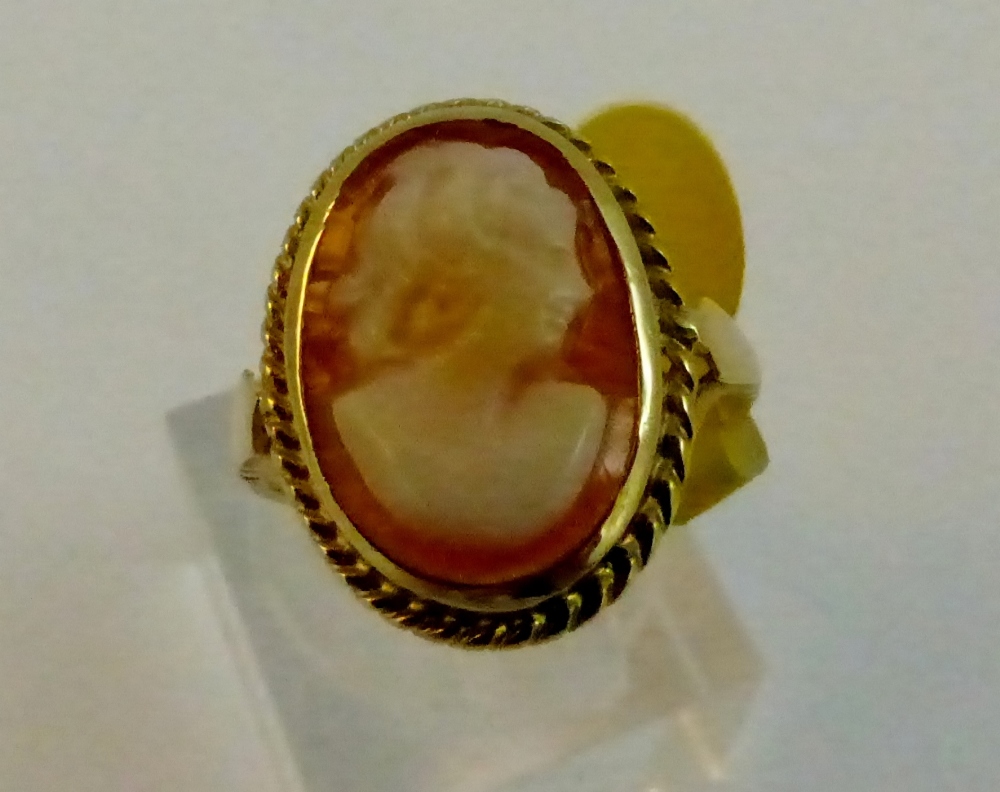 9 ct gold cameo ring size K