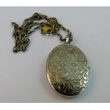 Sterling silver heavy floral locket on sterling silver chain 24.