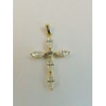 14 ct yellow gold CZ set cross