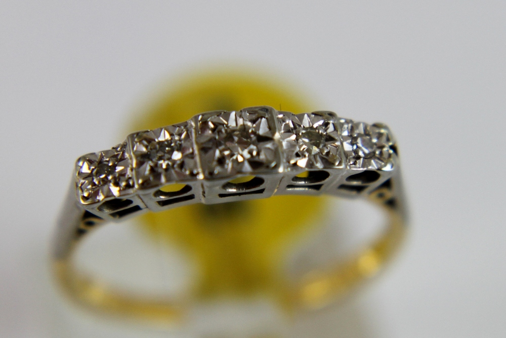 18 ct gold and platinum five stone diamond ring, size M. 2.