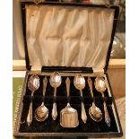 Set of silverplated tea spoons,