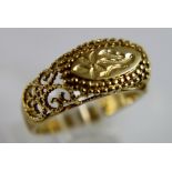 9 ct gold gents ring, size S. 3.