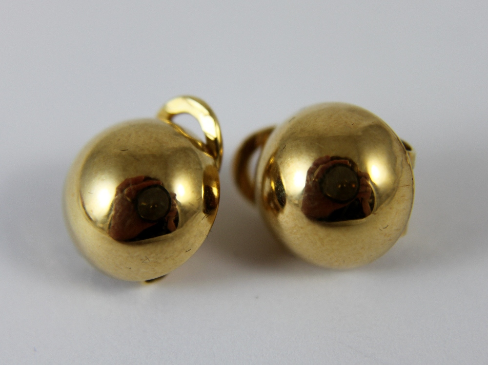 9 ct yellow gold clip on stud earrings