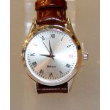 Gents quartz wristwatch with brown leather strap