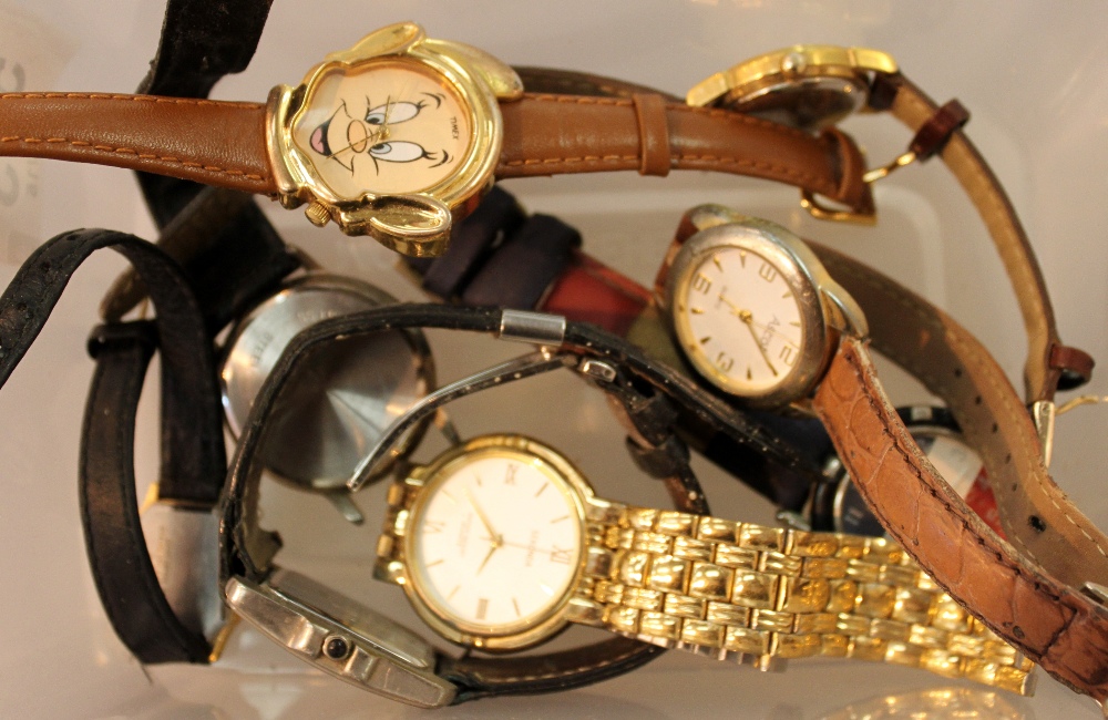 Box of mixed fashion wristwatches