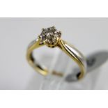 18 ct yellow and white gold fancy diamond cluster ring. 2.2g.