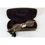 Vintage eye glass and case