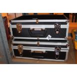 Two hard cased briefcase with a Multiswivel dry drill