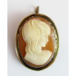 9 ct gold cameo brooch