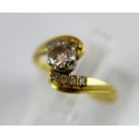 Good 0.33 ct diamond solitaire ring in 18 ct gold. Size K.