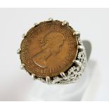 Silver vintage coin ring set with sizpence size L 1/2