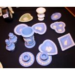 Thirteen pieces of Wedgwood china including powder blue jasperware