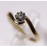 9 ct diamond twist solitaire ring