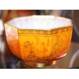 WEDGWOOD LUSTRE BOWL. Miniature Wedgwood lustre octagonal bowl, H: 5 cm CONDITION REPORT: There is a