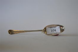 An early OE bottom struck spoon. London 1749. Approx. 40 grams. Est. £30 - £40.