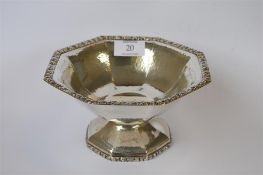 An attractive German 800 standard fruit bowl of hammered effect. Approx. 550 grams. Est. £140 - £