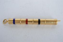 A good quality gold triple extending pencil with loop top. Est. £150 - £200.