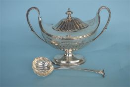 A heavy Adams' style tureen and cover, with lift off cover, matching spoon. Sheffield 1899. By