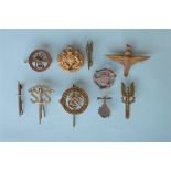 A collection of British Army Badges (Original and 20th Century re-strikes): 10 pieces to include:
