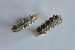 A sapphire two row 9ct ring together with an emerald two row ring in gold. Approx. 5 grams. Est. £40