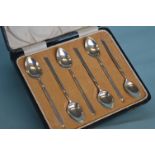 A good stylish set of six coffee spoons with reede