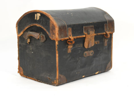 A 20th century leather bound dome-topped trunk by Restell of Paddington, l. 69 cm CONDITION