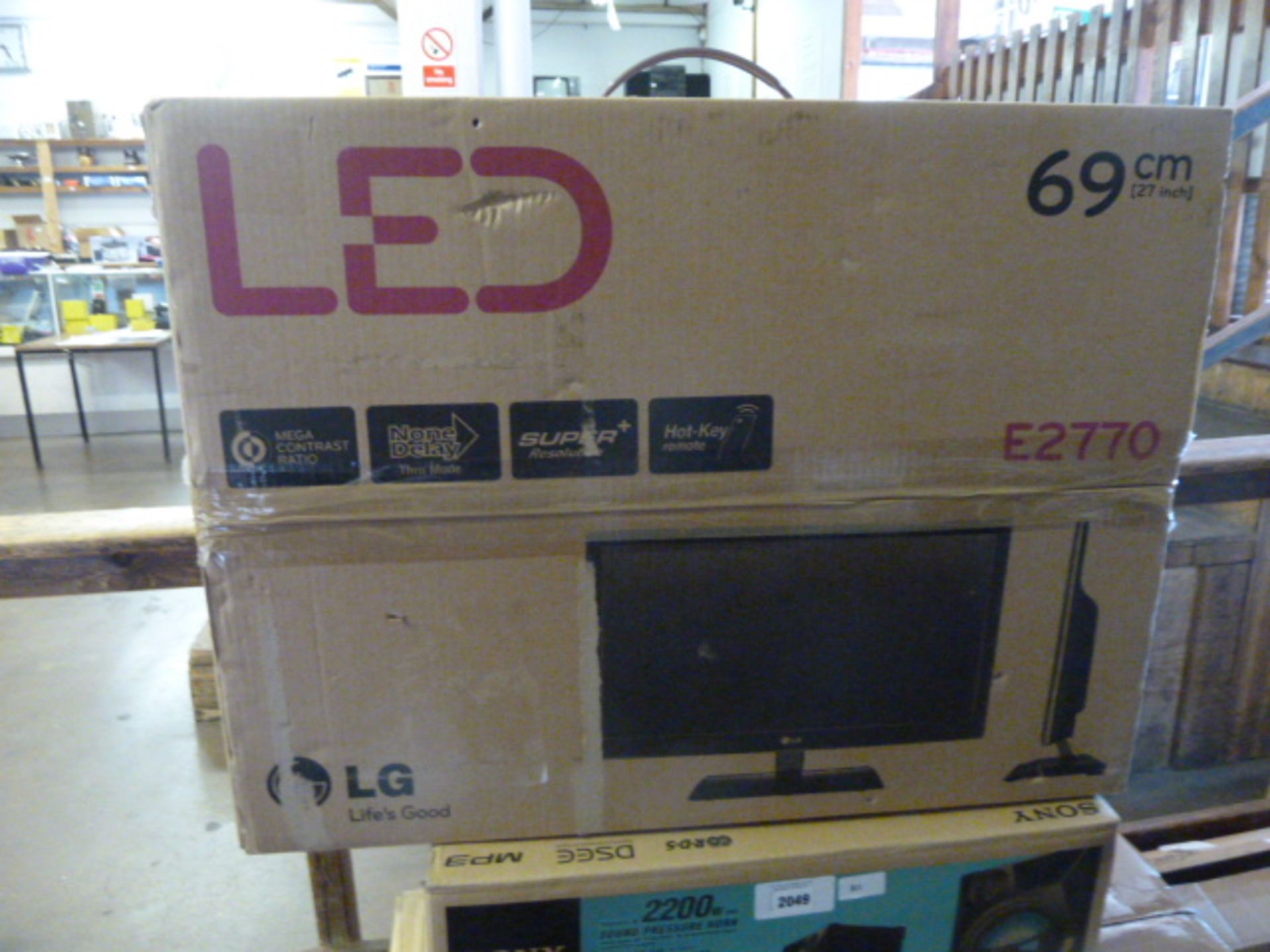 LG LCD 27'' computer monitor