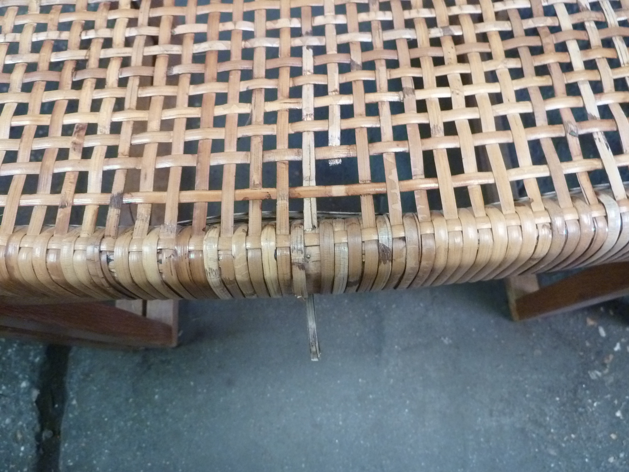 A set of six oak framed and wicker seated dining chairs on boxed supports CONDITION REPORT: - Image 3 of 10