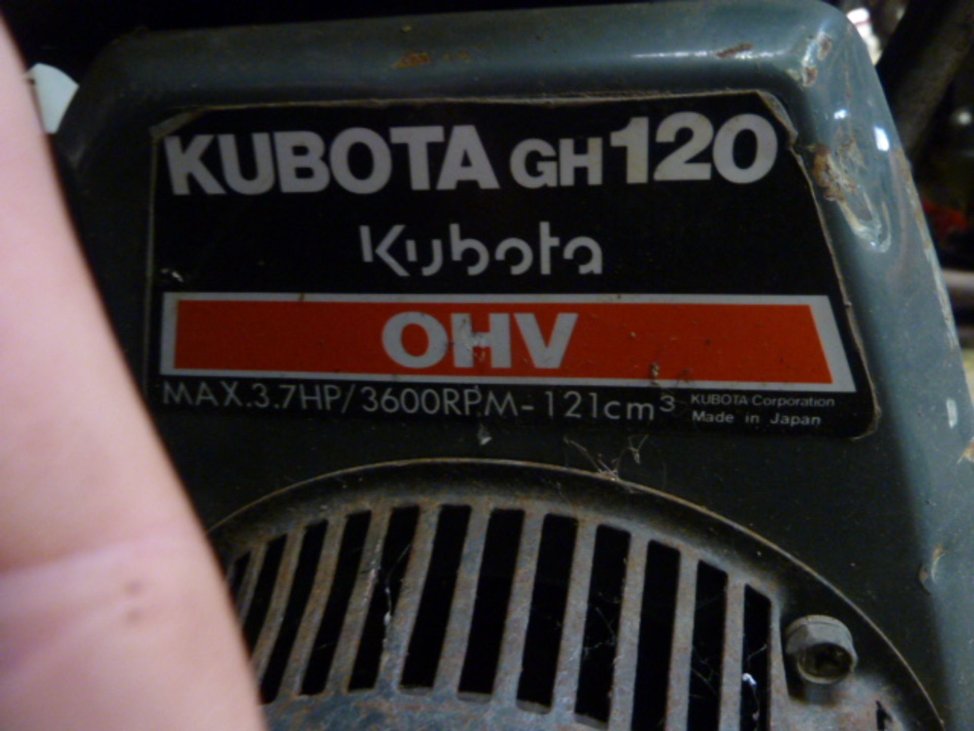 Kubota model TH120 3.7HP engine (spares or repairs) - Image 2 of 3