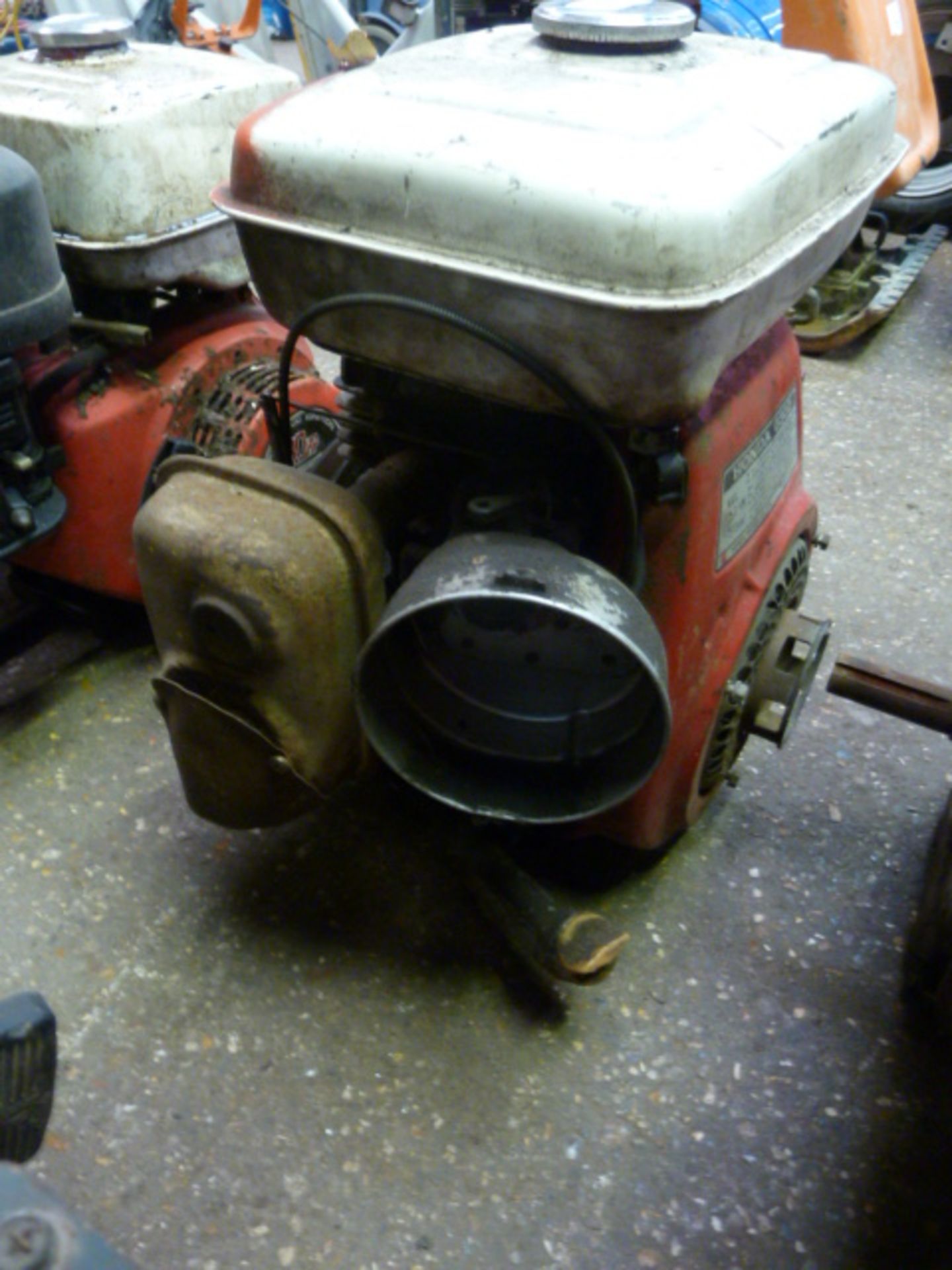 Honda G300 engine (spares of repairs) - Image 2 of 3