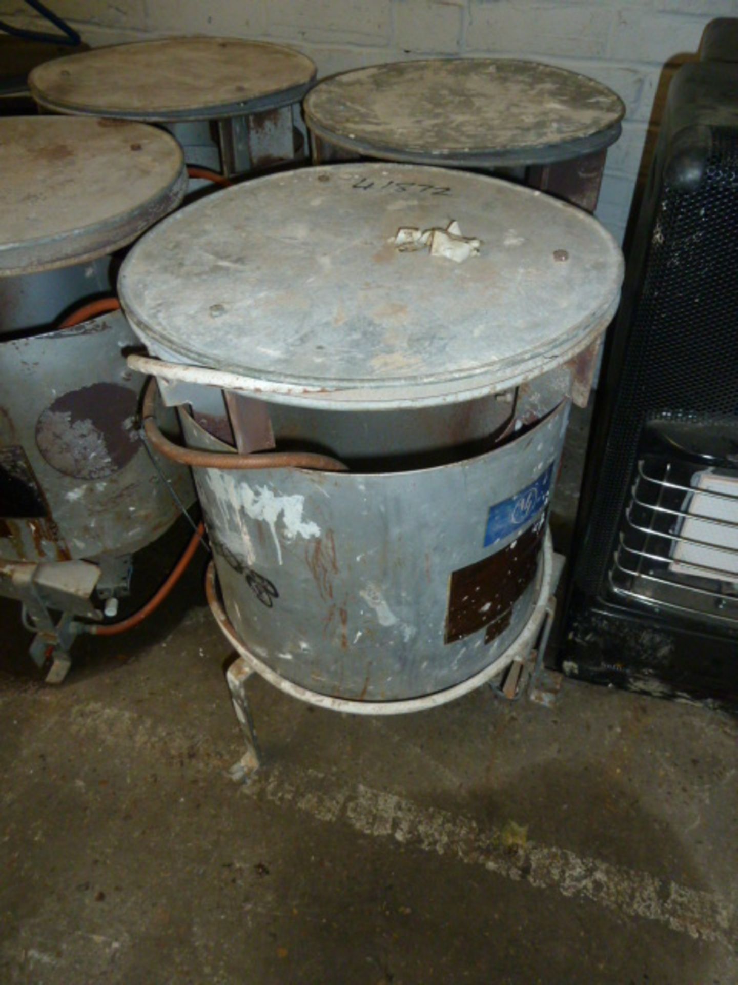 (41872 E) Gas bin style heater