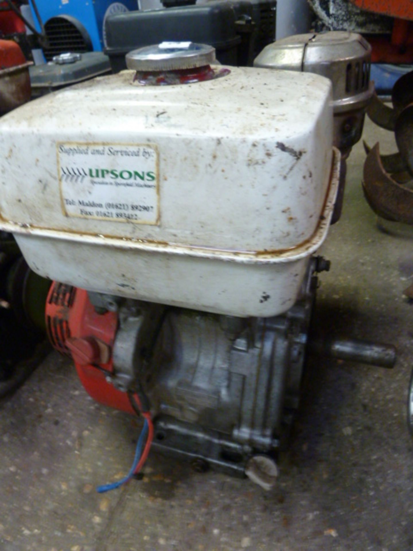 Honda 8HP engine (spares or repairs)