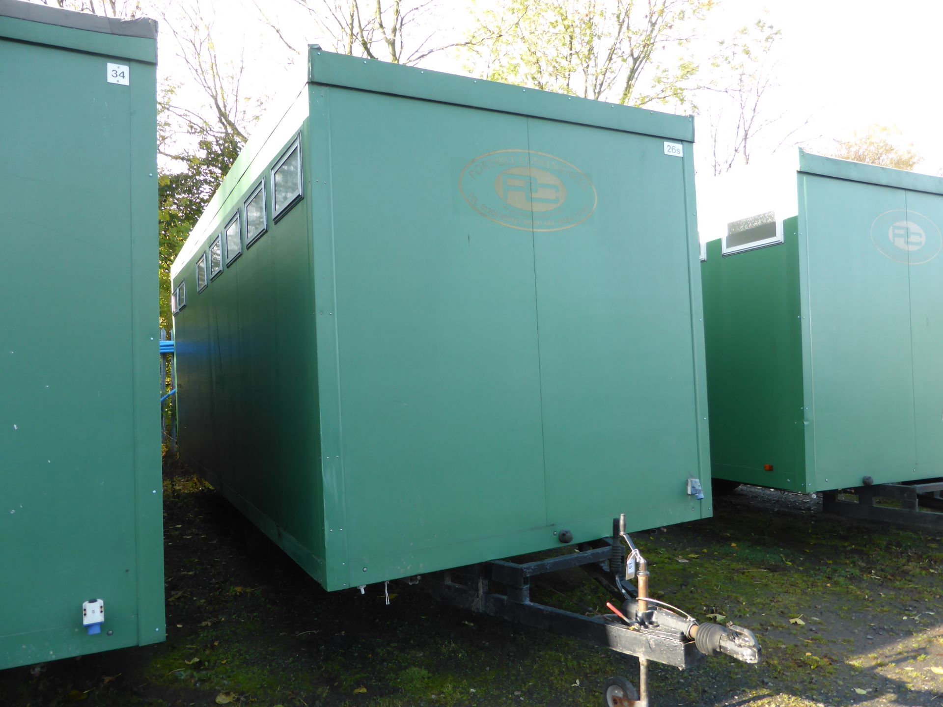 Springfield standard twin axle toilet trailer 4 + 2 + urinal toilet trailer with mains connection ( - Image 2 of 11