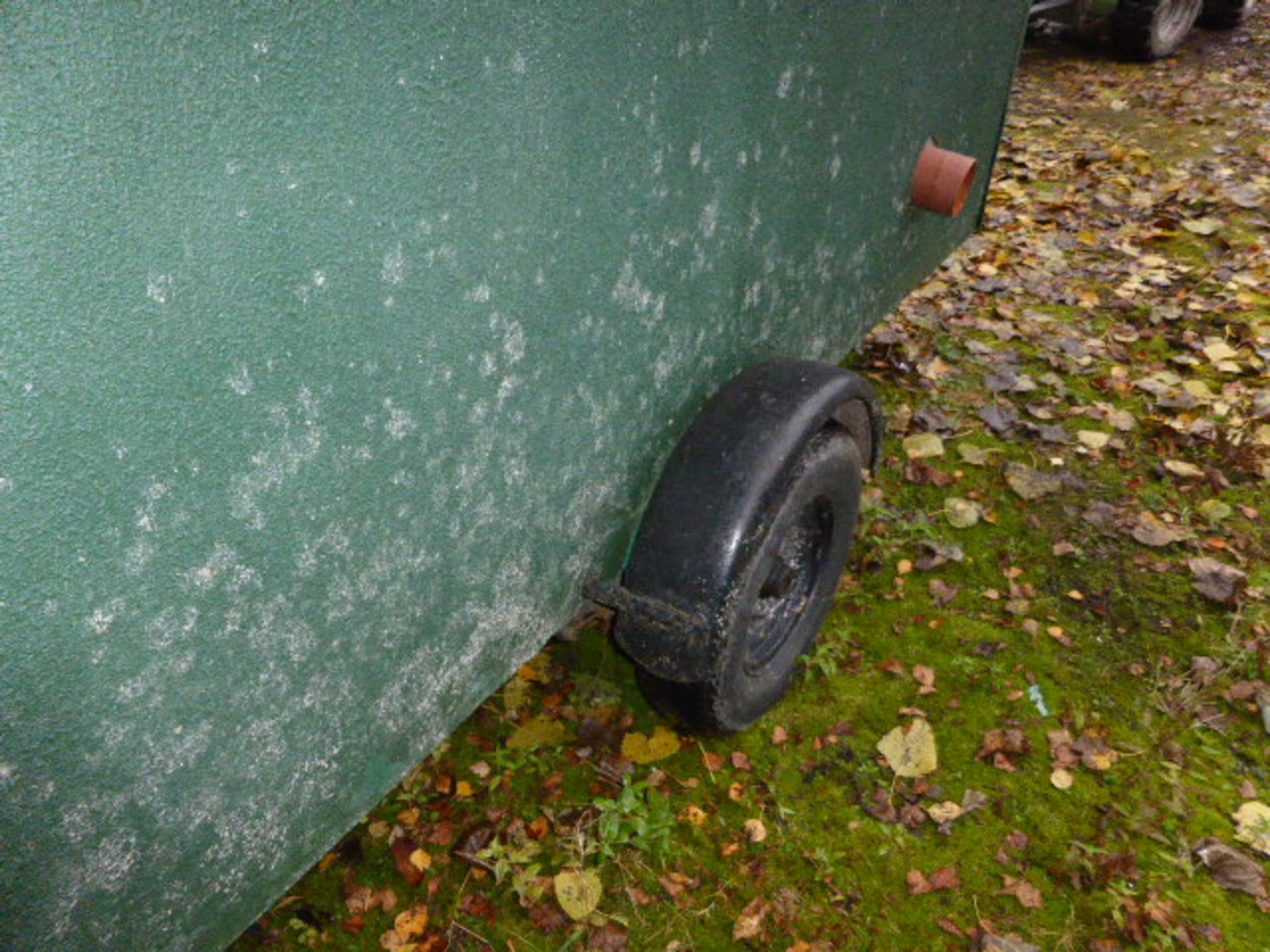 Single axle unisex disable toilet trailer with ramp access and handrails in green rough cast - Image 4 of 8