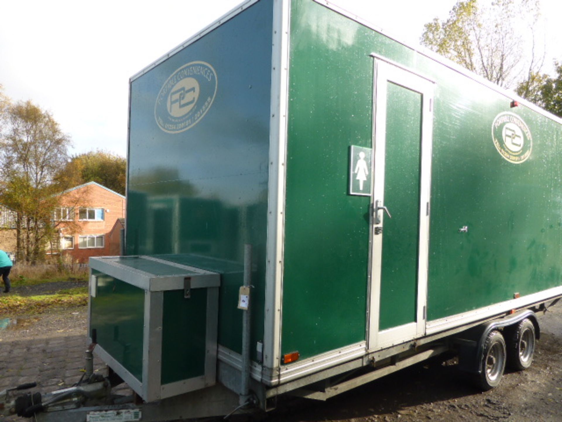 Rivington 4 +2 + urinal luxury toilet trailer with recirculation by Premier Mobile (code RV3) With - Image 8 of 23