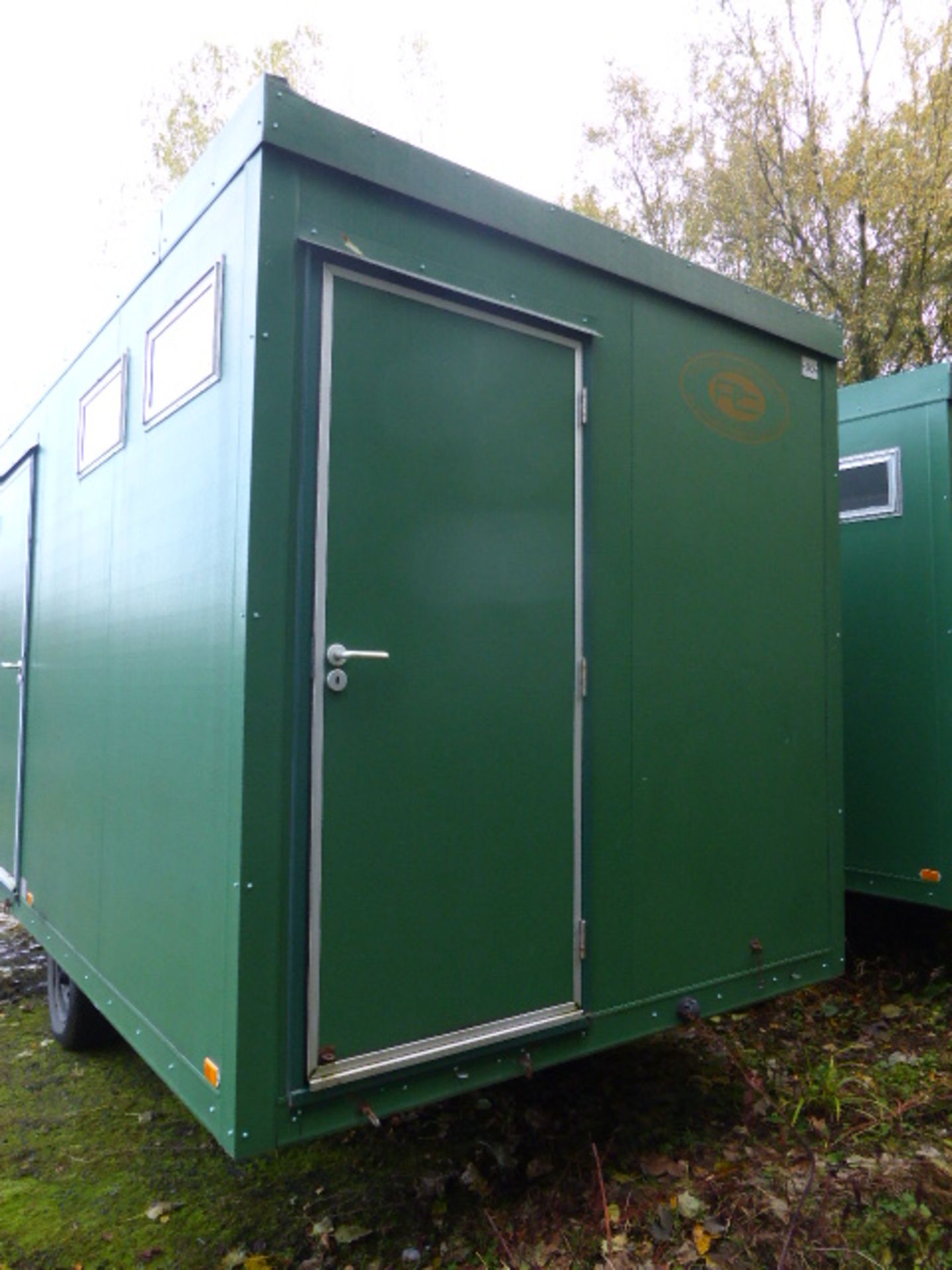 Springfield standard single axle toilet trailer 3 + 1 + urinal toilet trailer with mains connection - Image 6 of 20