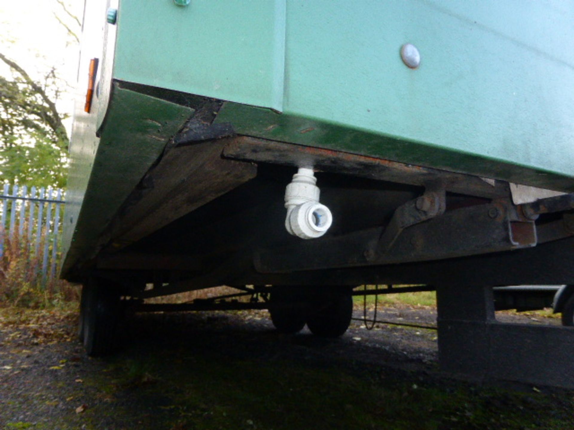 Springfield standard twin axle toilet trailer 4 + 2 + urinal toilet trailer with mains - Image 14 of 15