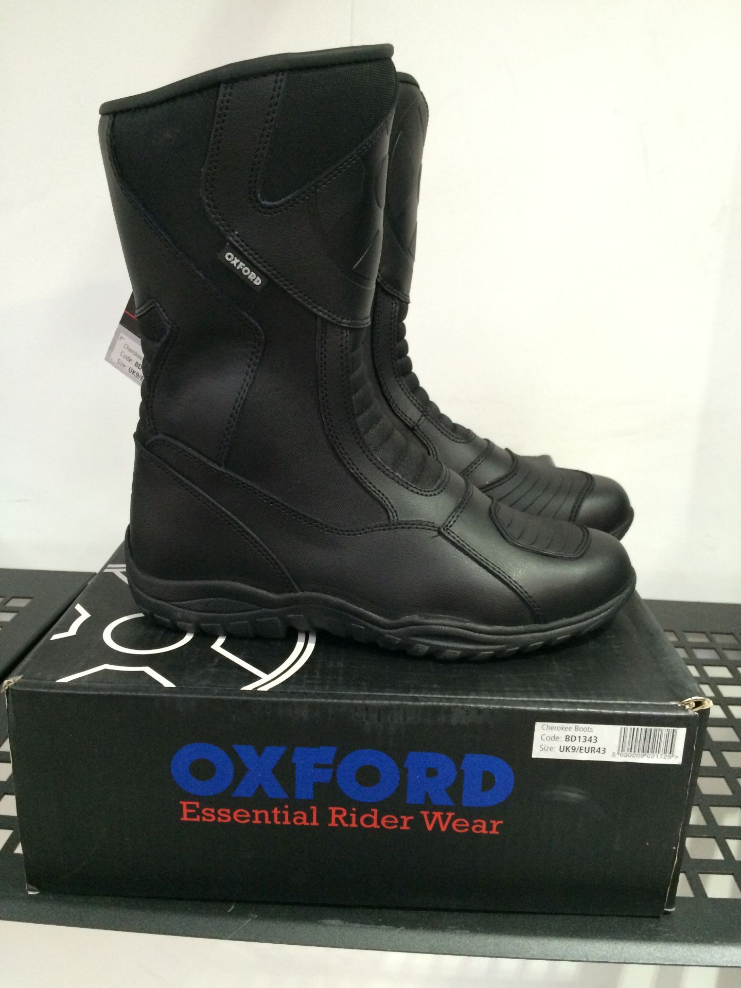 Oxford Cheroke BD1346 Boots. Size UK 9 (43)