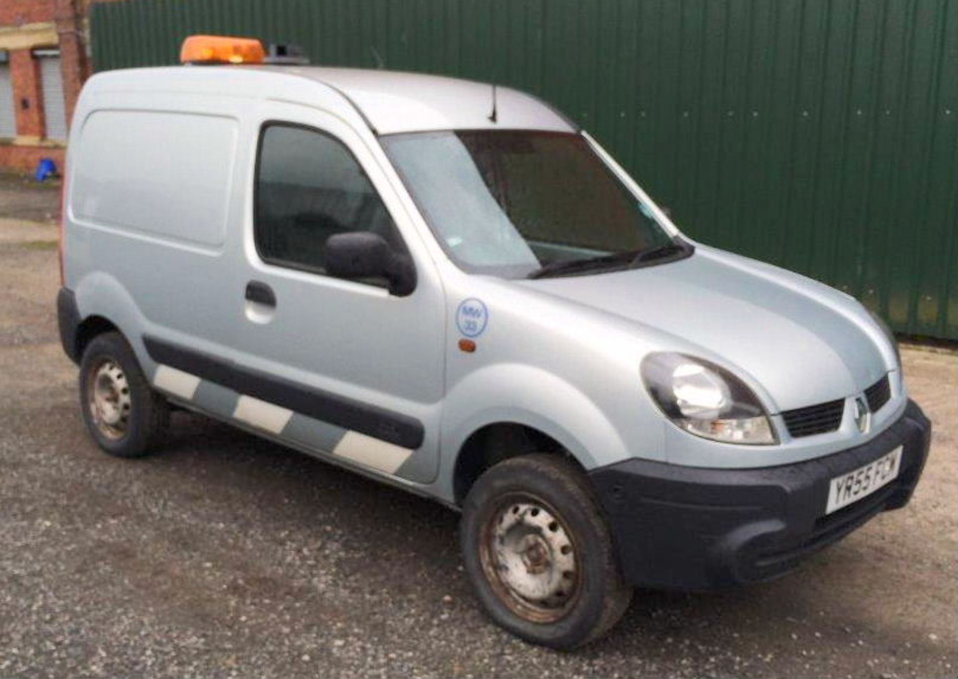 A Renault Kangoo SL19 dCi 80 4x4 Van Reg. No.YR55FCM, first registered 30/11/2005, indicated 169,885