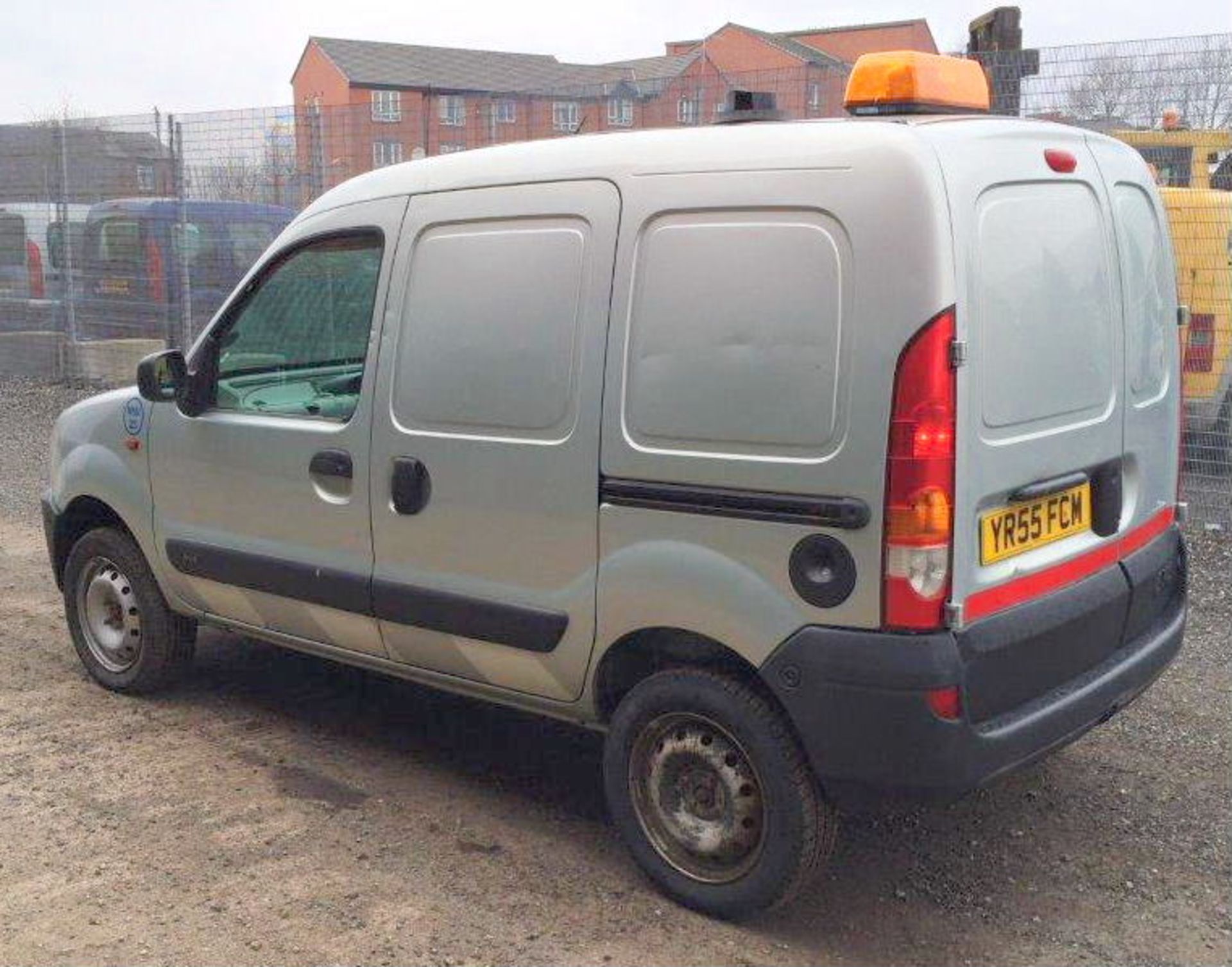 A Renault Kangoo SL19 dCi 80 4x4 Van Reg. No.YR55FCM, first registered 30/11/2005, indicated 169,885 - Image 3 of 7