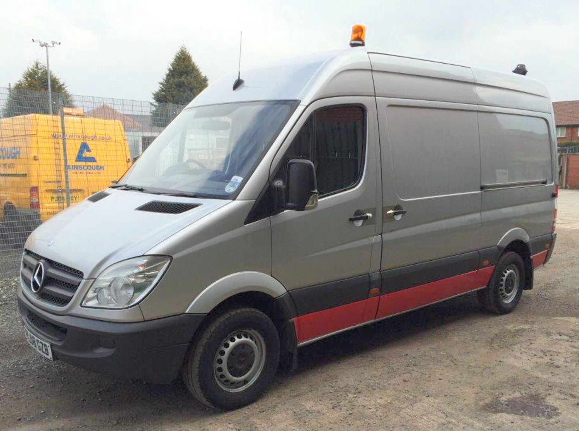 A Mercedes Sprinter 313 CDI MWB Panel Van Reg. No.PL08GZB, first registered 1/08/2008, indicated - Image 2 of 7