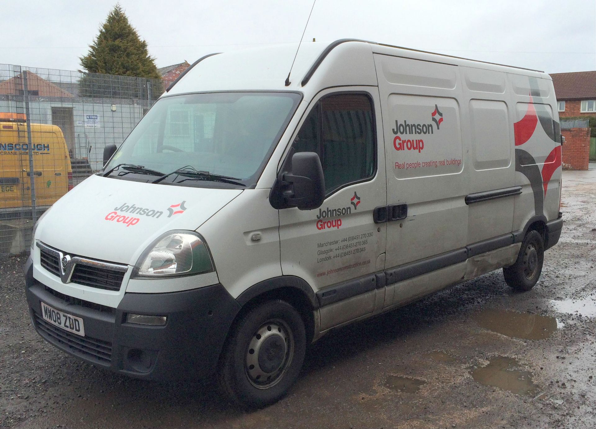 A Vauxhall Movano 3500 2.5CDTI 120PS LWB High Roof Panel Van Reg. No.MW08ZDD. - Image 2 of 7