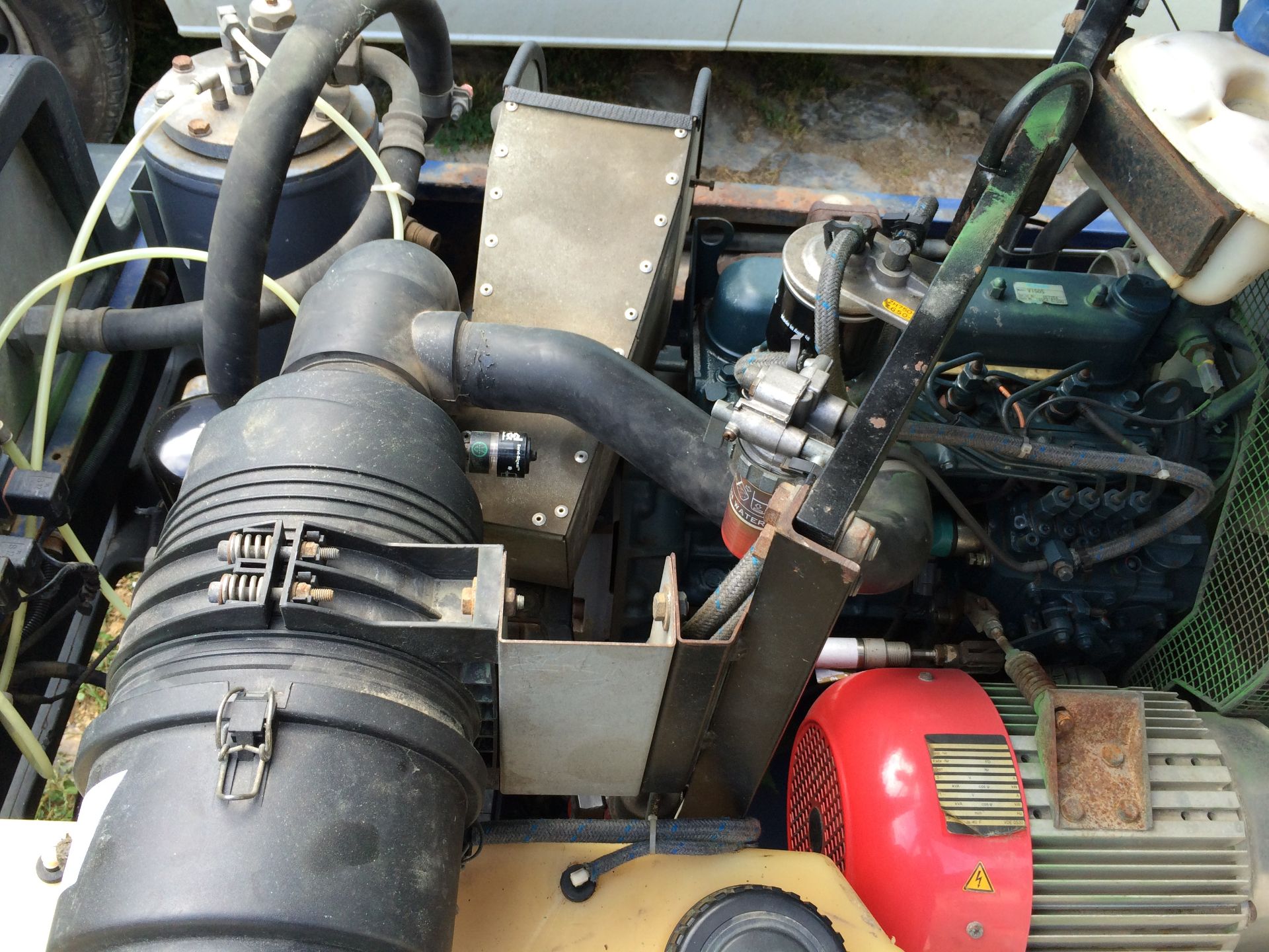 2007 Compair C20GS Towable Air Compressor with 6KVA Generator, Fast Tow. - Image 8 of 9