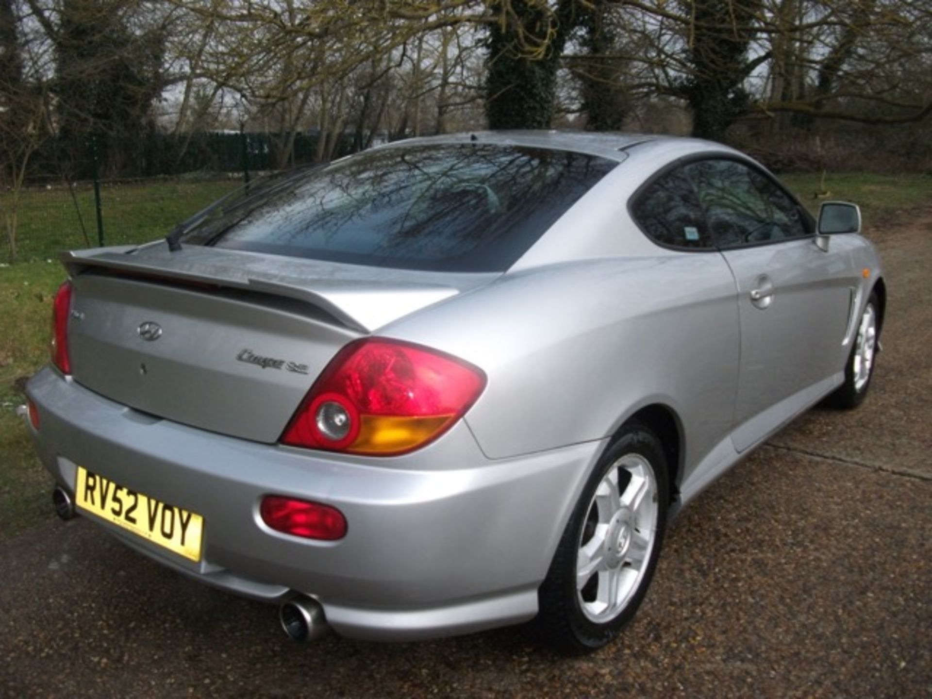 HYUNDAI COUPE SE AUTO 2.0 PETROL - No Reserve - Image 5 of 16